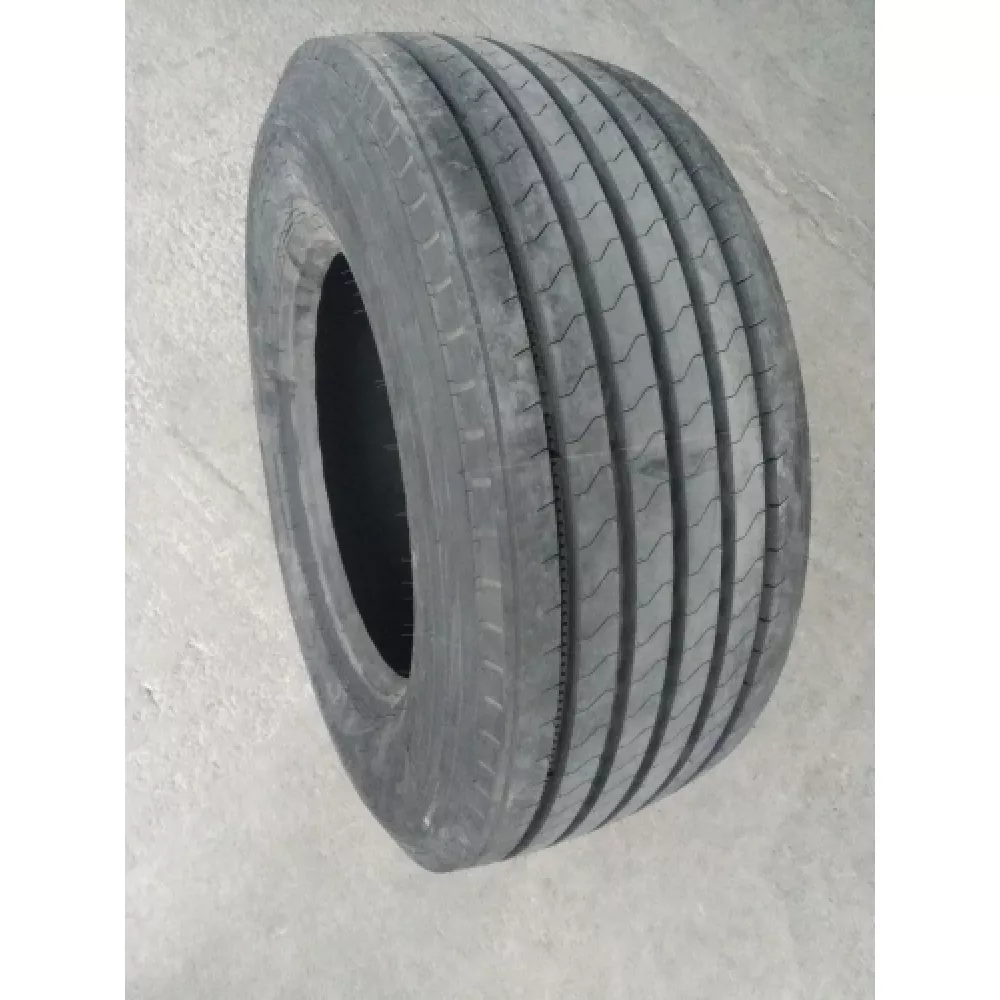 Грузовая шина 385/55 R19,5 Long March LM-168 20PR в Омске