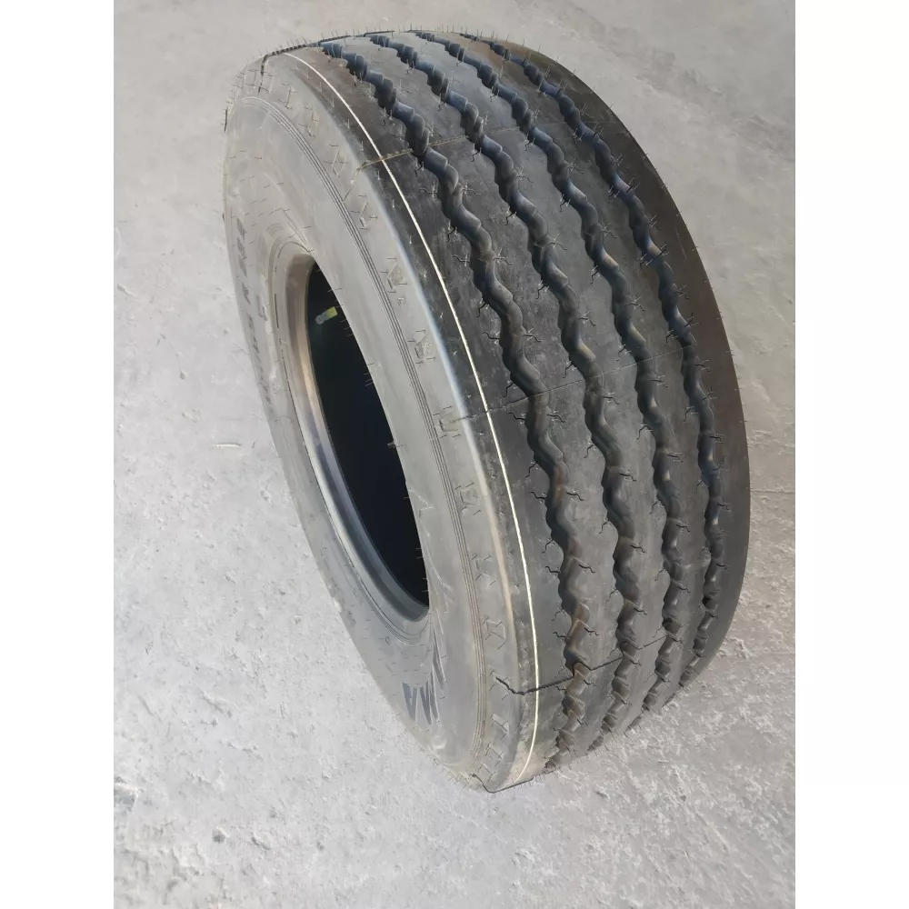 Грузовая шина 385/65 R22,5 Кама NT-201 в Омске